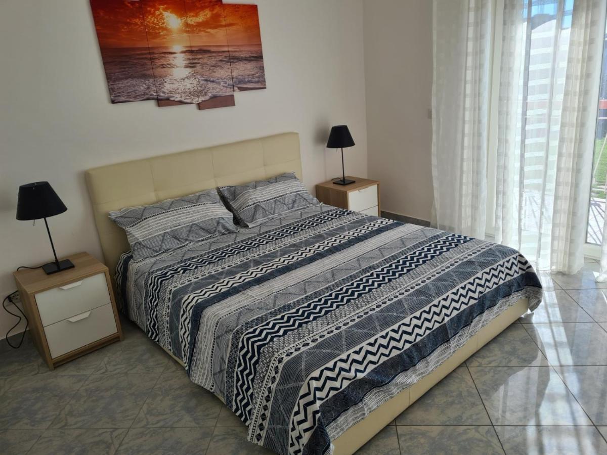 La Pioggia Nel Pineto Apartment กาเอตา ภายนอก รูปภาพ